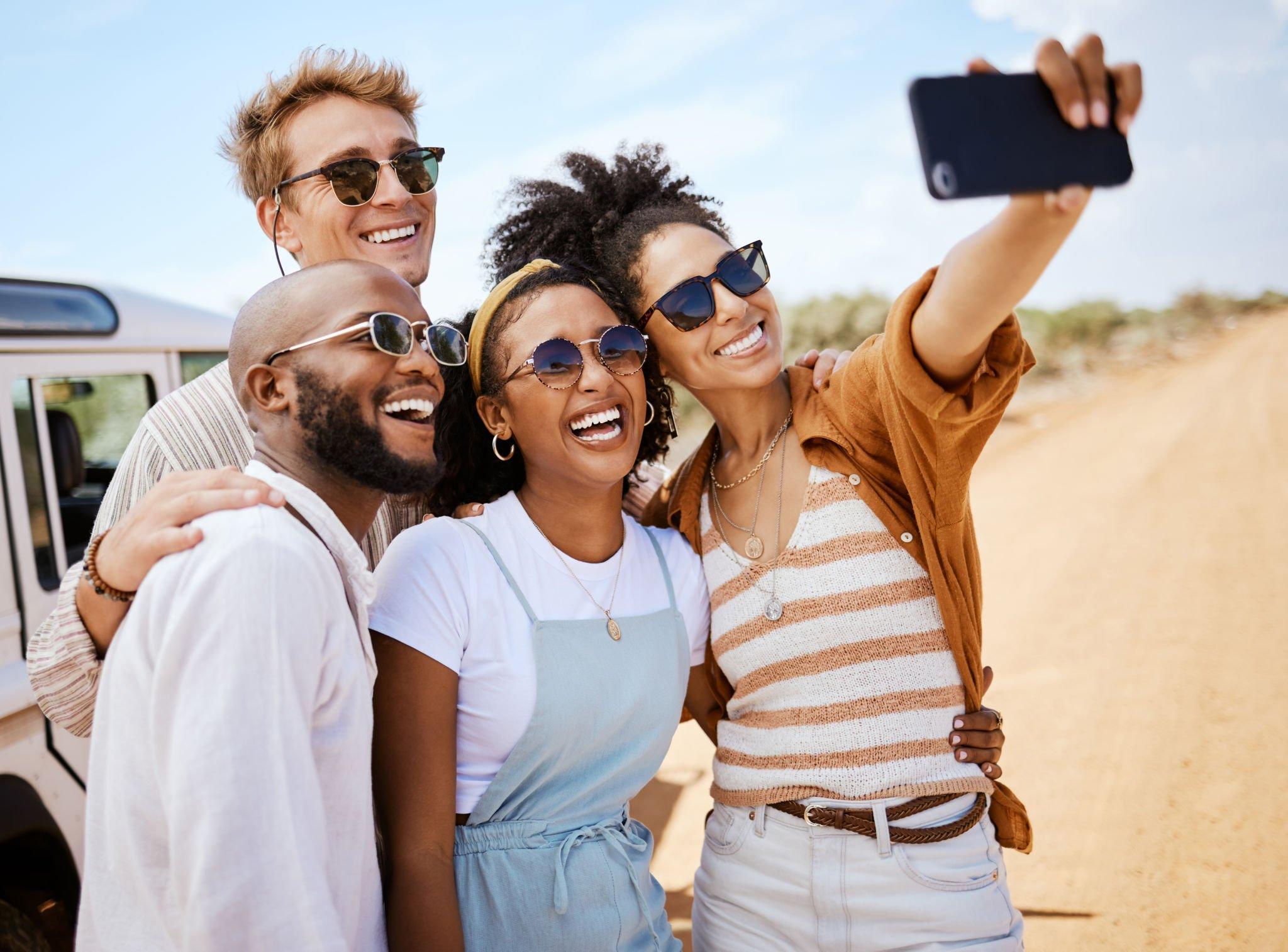 sunglasses can make us so calm and beautiful